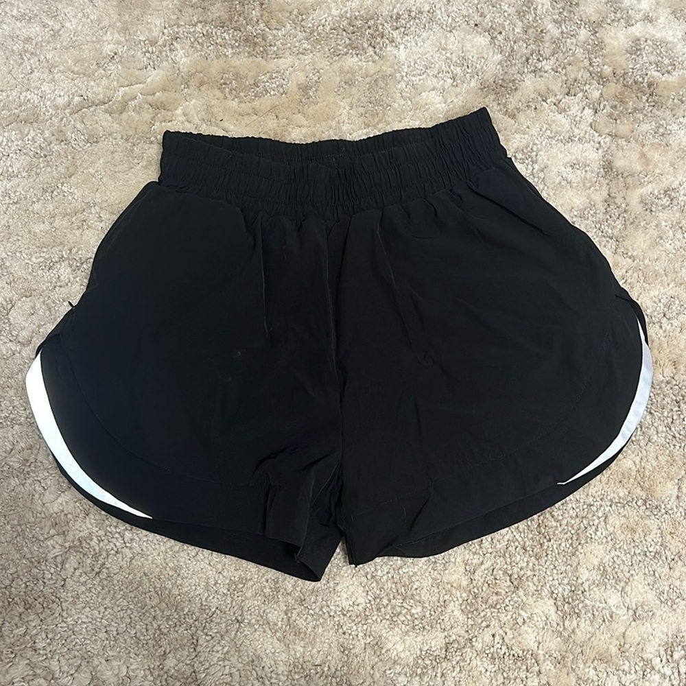 Alphalete shorts